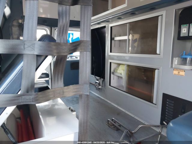 1FDSS3EL2EDB14925 Ford E-350 Super Duty Commercial
