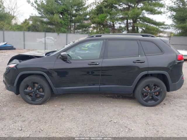 1C4PJMCB7JD555019 Jeep Cherokee Latitude 4x4