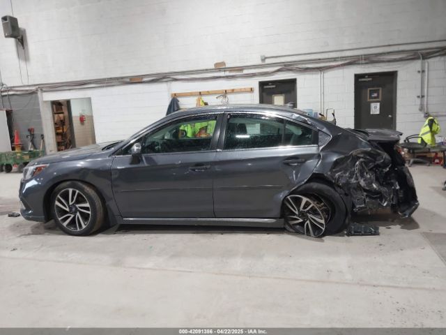 4S3BNAS67J3030758 Subaru Legacy 2.5i Sport
