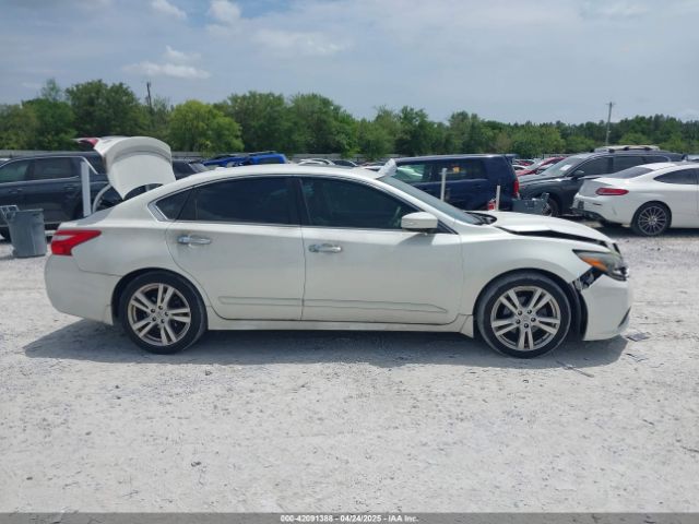 1N4BL3AP8HC221732 Nissan Altima 3.5 Sl