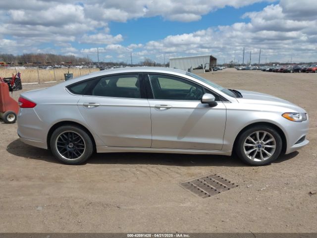 3FA6P0H72HR405057 Ford FUSION SE