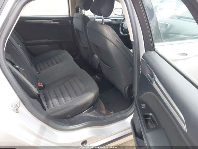3FA6P0H72HR405057 Ford FUSION SE