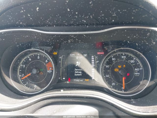 1C4PJLCB5MD155930 Jeep Cherokee Latitude Fwd