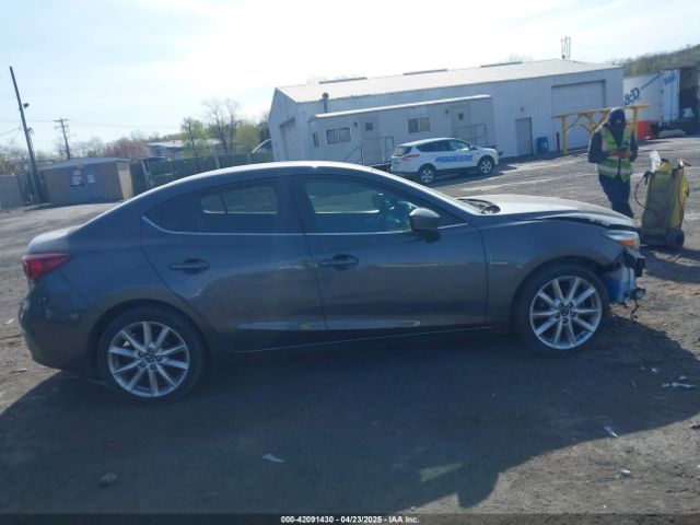 3MZBN1V70HM130081 Mazda Mazda3 Touring