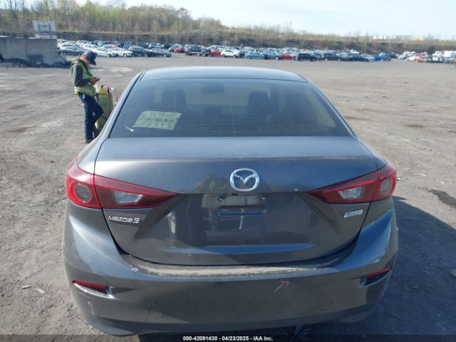 3MZBN1V70HM130081 Mazda Mazda3 Touring