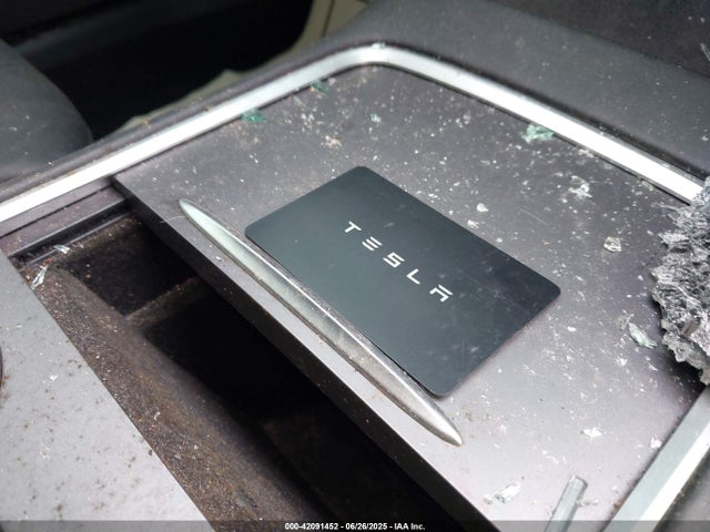 2022 TESLA MODEL 3 5YJ3E1EB4NF184088 Photo 10