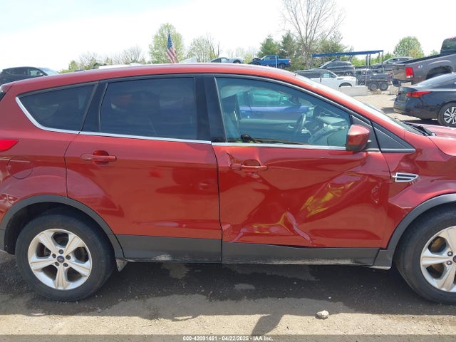 1FMCU0GX9EUC65919 Ford ESCAPE SE