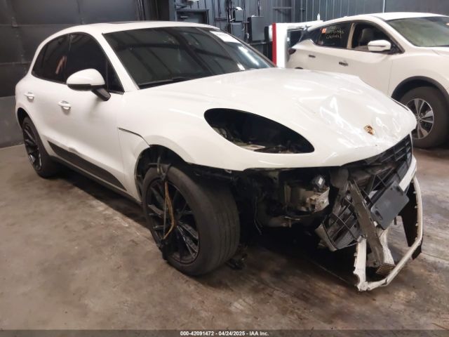2018 PORSCHE MACAN WP1AA2A53JLB21210 Photo 0