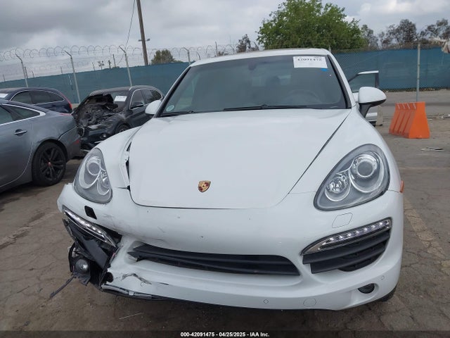WP1AE2A28ELA51123 Porsche Cayenne Hybrid S