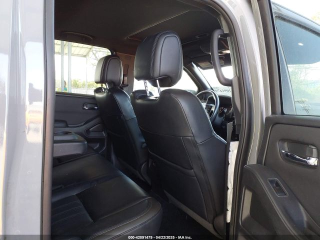 1N6ED1EK5NN685565 Nissan Frontier Pro-4x 4x4