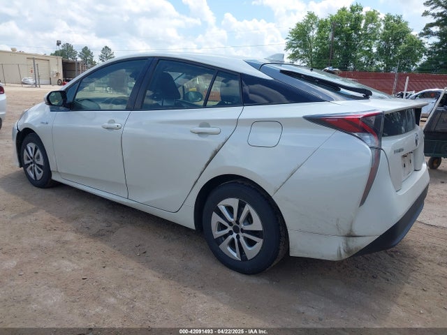 JTDKARFUXH3040780 Toyota Prius