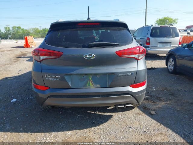 KM8J33A22GU027907 Hyundai Tucson Sport
