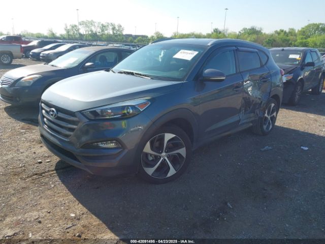 KM8J33A22GU027907 Hyundai Tucson Sport