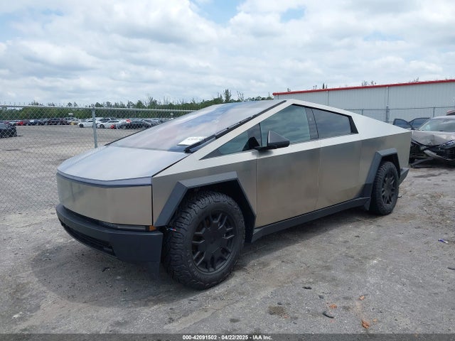 2024 TESLA CYBERTRUCK 7G2CEHED5RA001548 Photo 1