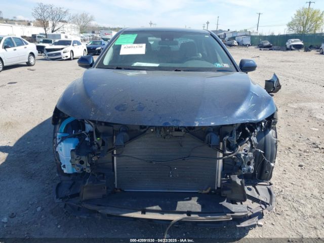 4T1B11HK3KU254083 Toyota CAMRY LE