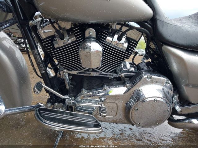 2009 HARLEY-DAVIDSON FLHX 1HD1KB4179Y638658 Photo 8