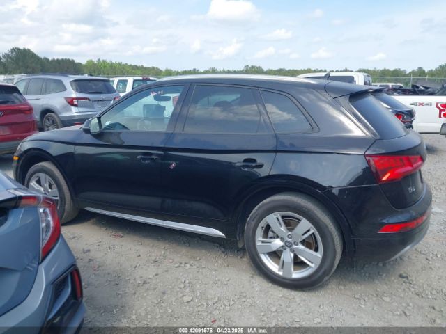 WA1ANAFY4J2012094 Audi Q5 2.0t Premium/2.0t Tech Premium