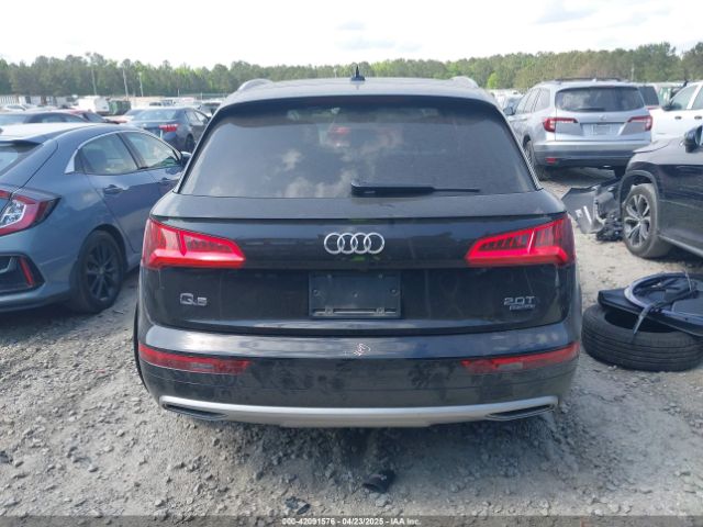 WA1ANAFY4J2012094 Audi Q5 2.0t Premium/2.0t Tech Premium