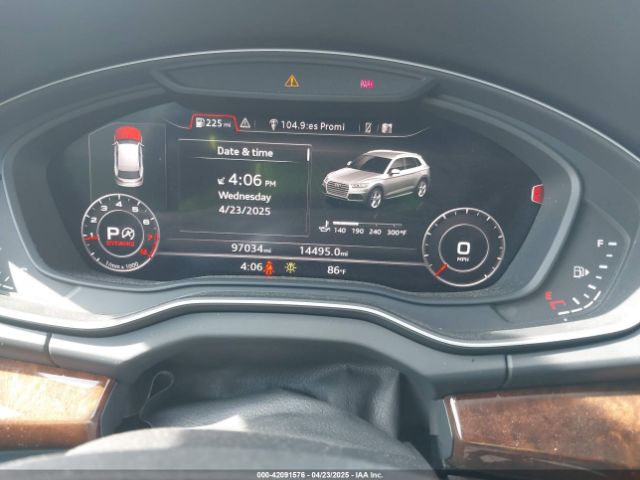 WA1ANAFY4J2012094 Audi Q5 2.0t Premium/2.0t Tech Premium