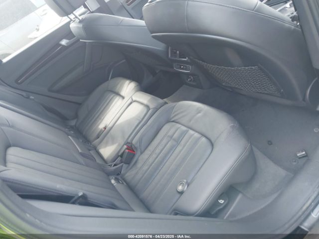 WA1ANAFY4J2012094 Audi Q5 2.0t Premium/2.0t Tech Premium