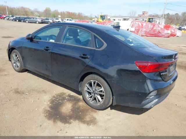 3KPF24AD6NE474949 KIA Forte Lxs