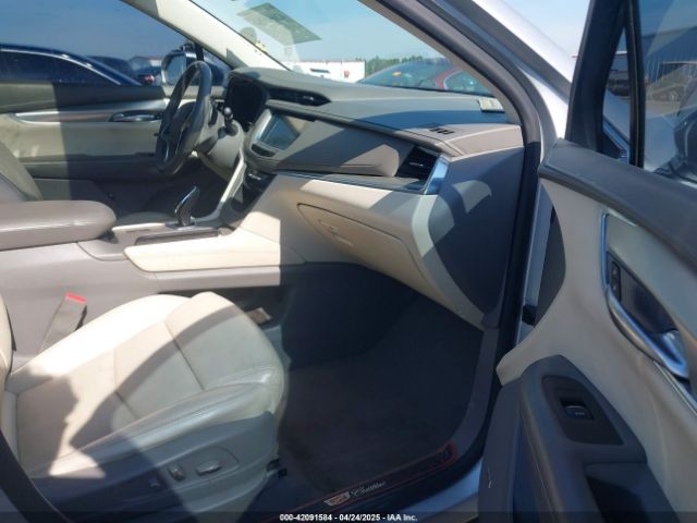 1GYKNBRS3HZ223077 Cadillac XT5 LUXURY