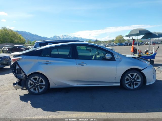 JTDKBRFU1H3029745 Toyota Prius Two