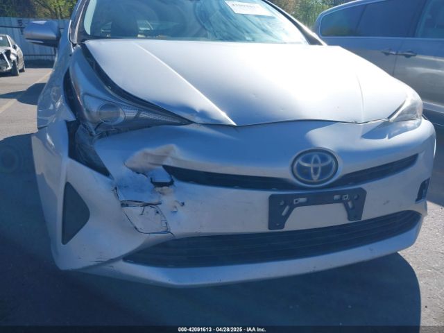 JTDKBRFU1H3029745 Toyota Prius Two