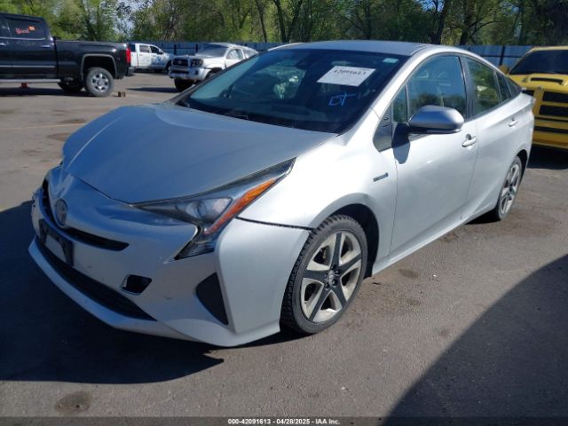 JTDKBRFU1H3029745 Toyota Prius Two