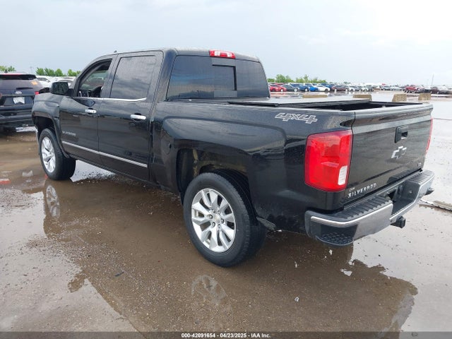 3GCUKRECXHG330948 Chevrolet Silverado 1500 2lt
