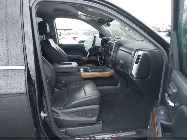 3GCUKRECXHG330948 Chevrolet Silverado 1500 2lt