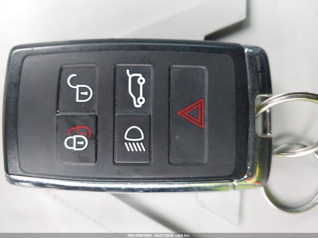 SALZJ2FX8LH060725 Land Rover Range Rover Evoque S