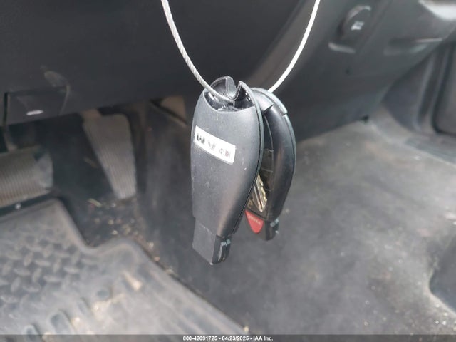 42091725 :رقم المزاد ، 1C6RR7KT4DS724868 vin ، 2013 Ram 1500 Tradesman مزاد بيع