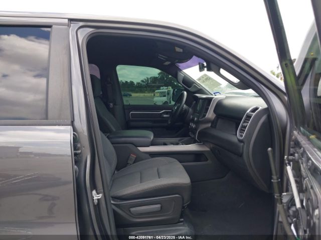 2022 RAM 1500 1C6SRFFT8NN137742 Photo 4