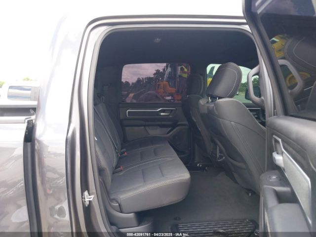 2022 RAM 1500 1C6SRFFT8NN137742 Photo 7