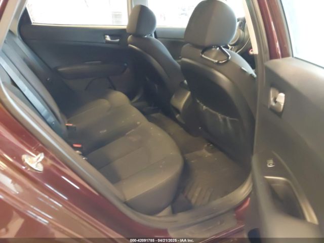 5XXGT4L35JG229518 KIA Optima Lx