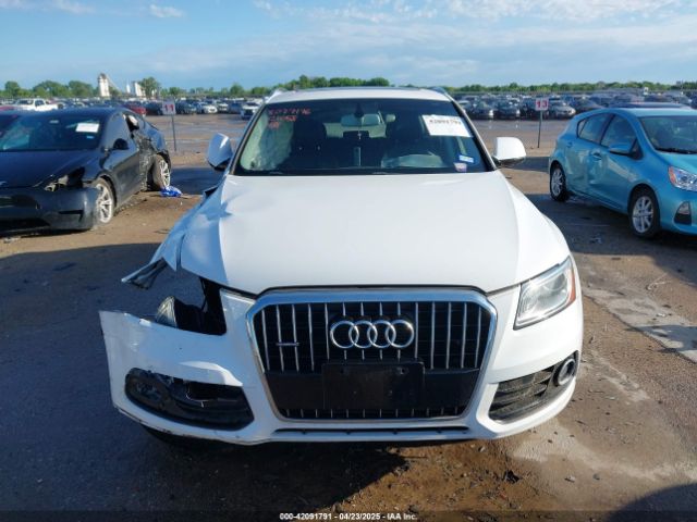 WA1C2AFP0HA021058 Audi Q5 2.0t Premium