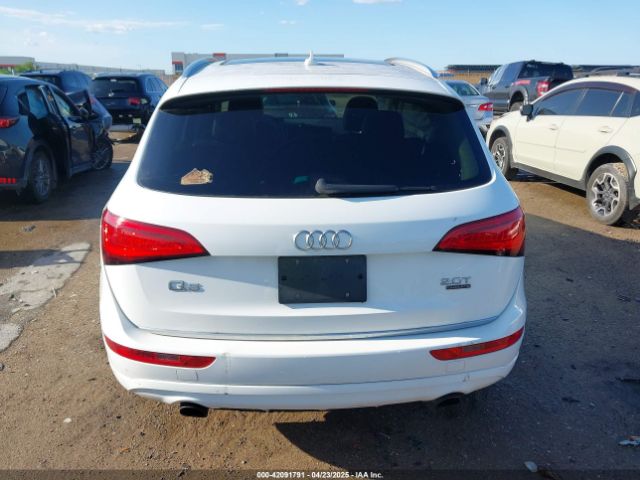 WA1C2AFP0HA021058 Audi Q5 2.0t Premium