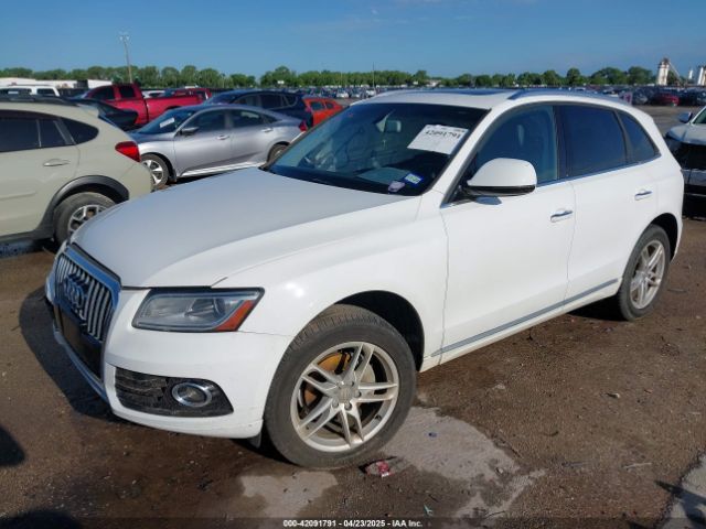 WA1C2AFP0HA021058 Audi Q5 2.0t Premium