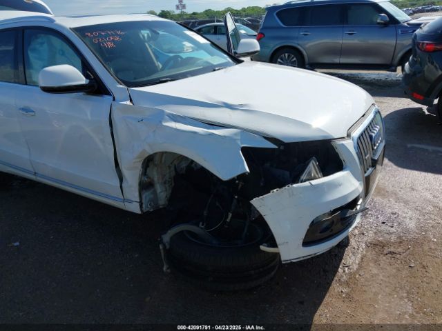 WA1C2AFP0HA021058 Audi Q5 2.0t Premium