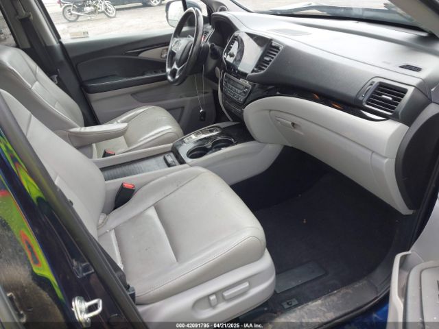 5FNYF6H68KB001978 Honda Pilot Touring