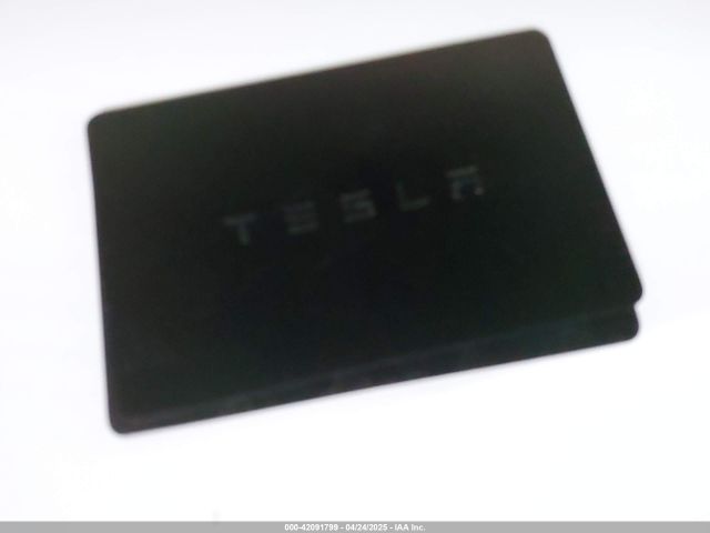 7SAYGDEF3NF374519 Tesla Model Y Performance Dual Motor All-wheel Drive