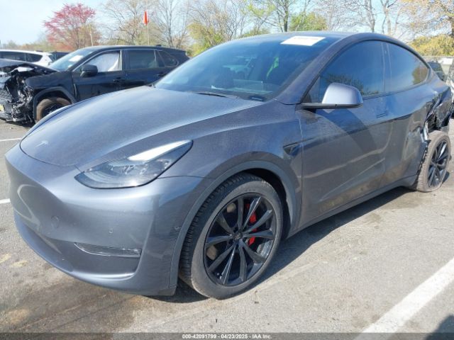 7SAYGDEF3NF374519 Tesla Model Y Performance Dual Motor All-wheel Drive