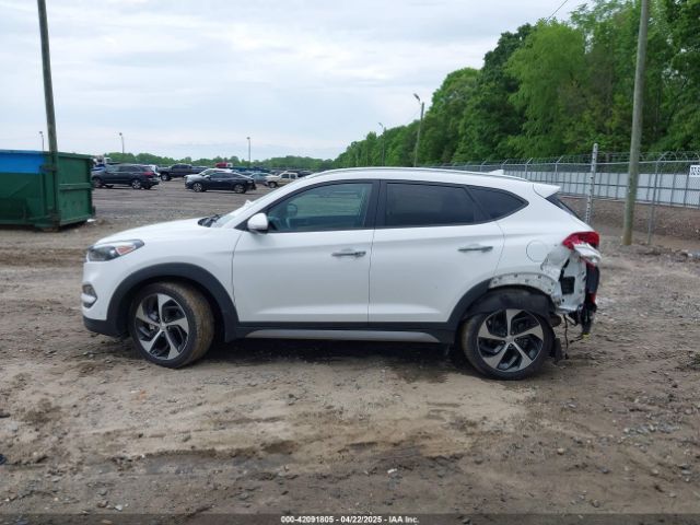 KM8J33A28HU346908 Hyundai Tucson Limited