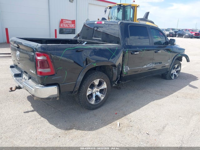 1C6SRFJT0NN314680 RAM 1500 Laramie  4x4 5'7 Box