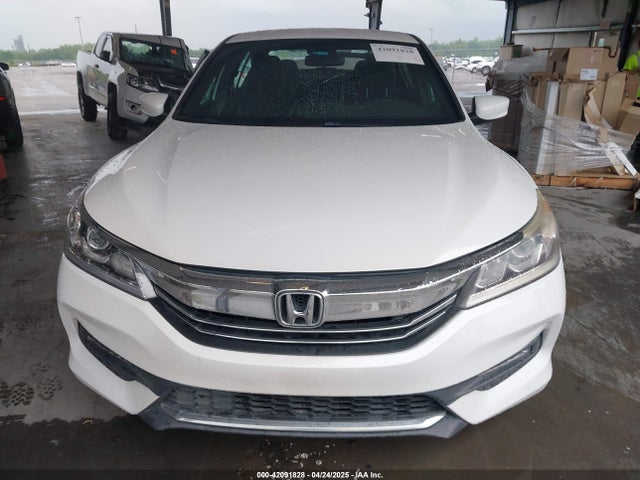 1HGCR2F54HA136317 Honda Accord Sport