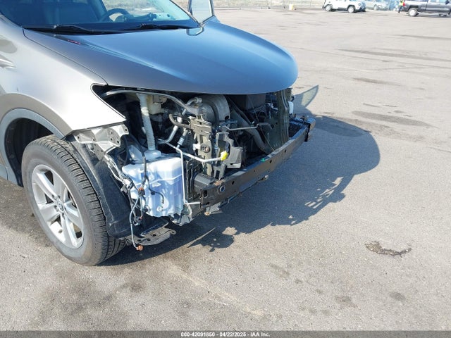 JTMRFREVXFD151847 Toyota Rav4 Xle