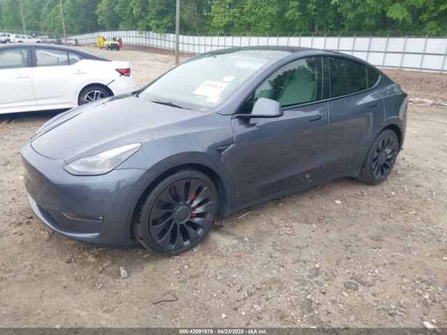 7SAYGDEF9NF377005 Tesla Model Y Performance Dual Motor All-wheel Drive
