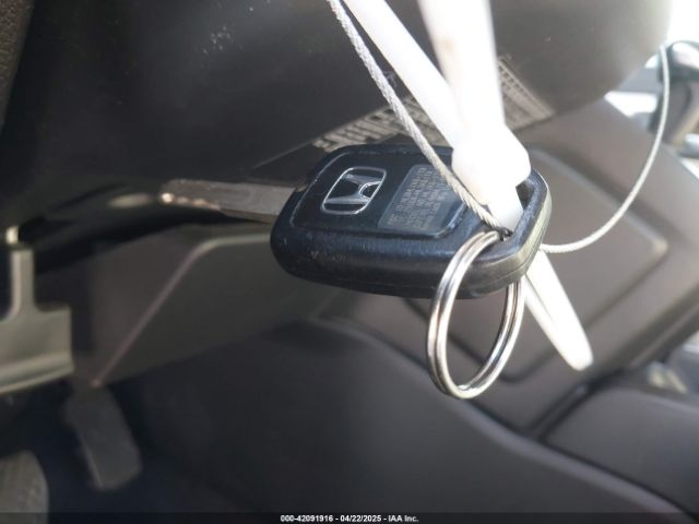 2HKRW5H33JH411530 Honda CR-V LX