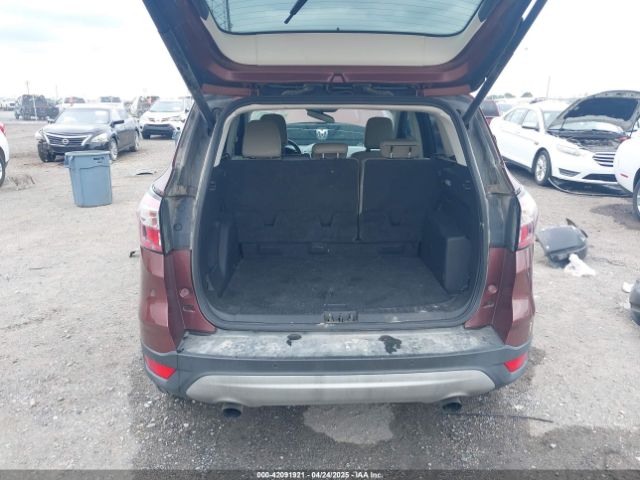 1FMCU9HD2JUB61307 Ford ESCAPE SEL
